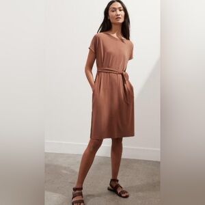 Banana Republic Sandra’s Tie Waist Dress - Size Small